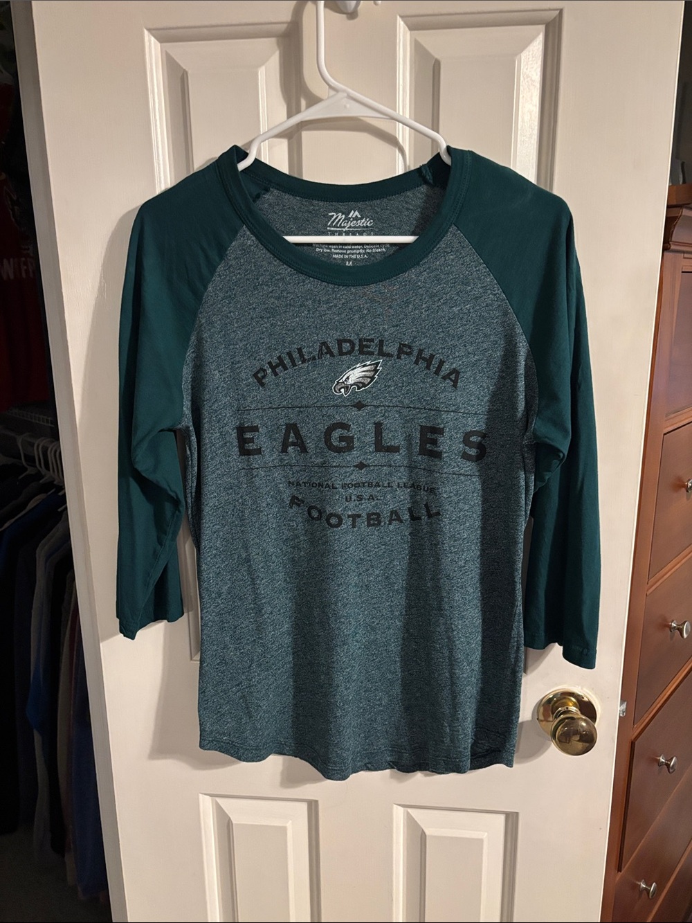 Majestic Philadelphia Eagles Women's Raglan Shirt - Dark Green/Heather Green